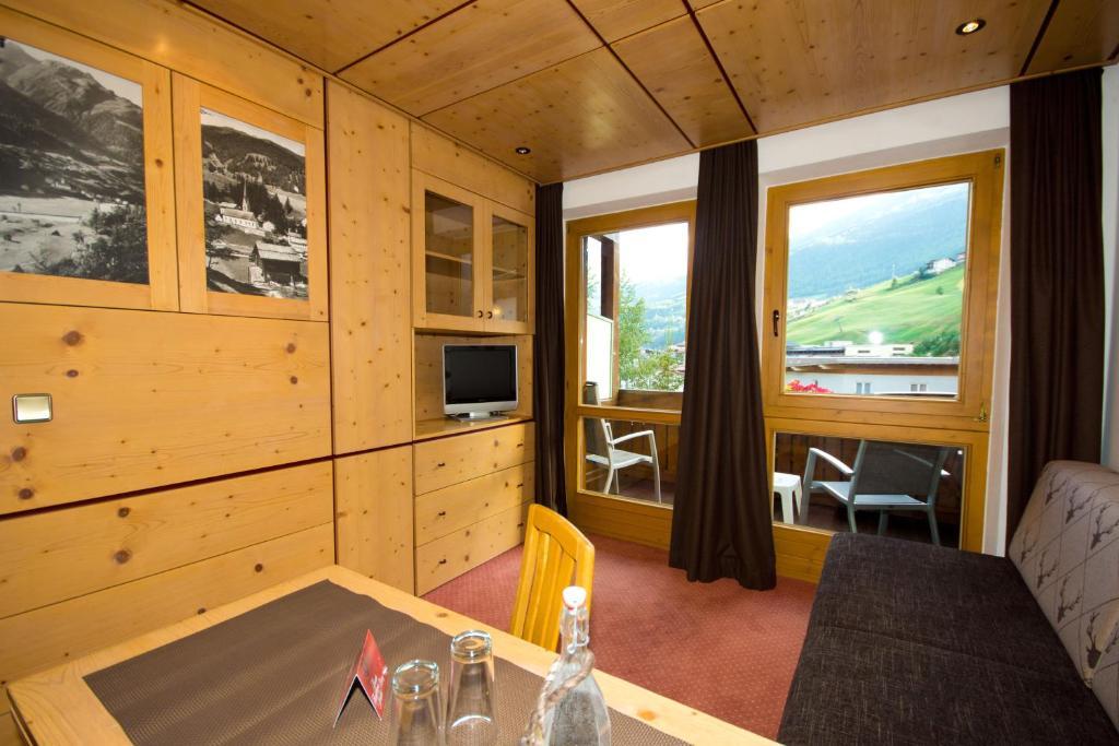 Hotel Garni Hainbacherhof Sölden Habitación foto