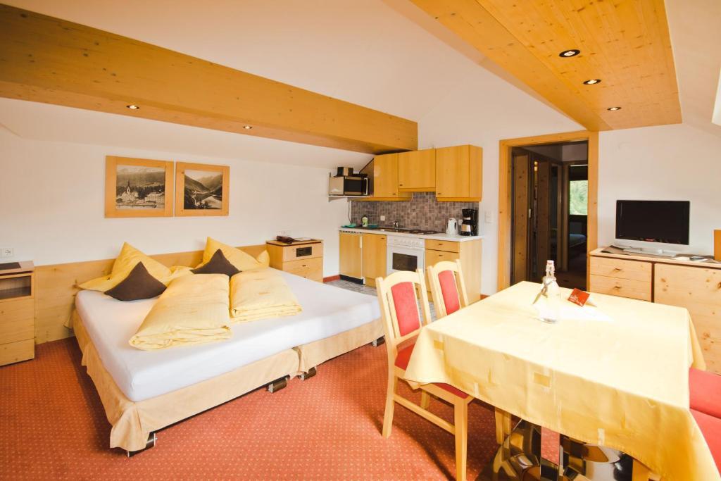 Hotel Garni Hainbacherhof Sölden Habitación foto